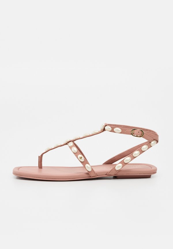 Stuart Weitzman PEARLITA