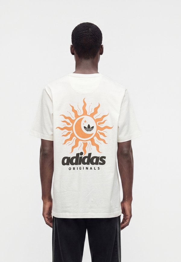adidas Originals SUN GRAPHIC LOOSE TEE UNISEX - Print T-shirt - off white