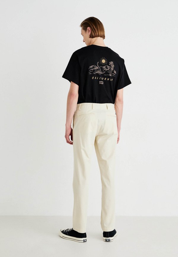 DOCKERS ALPHA SLIM