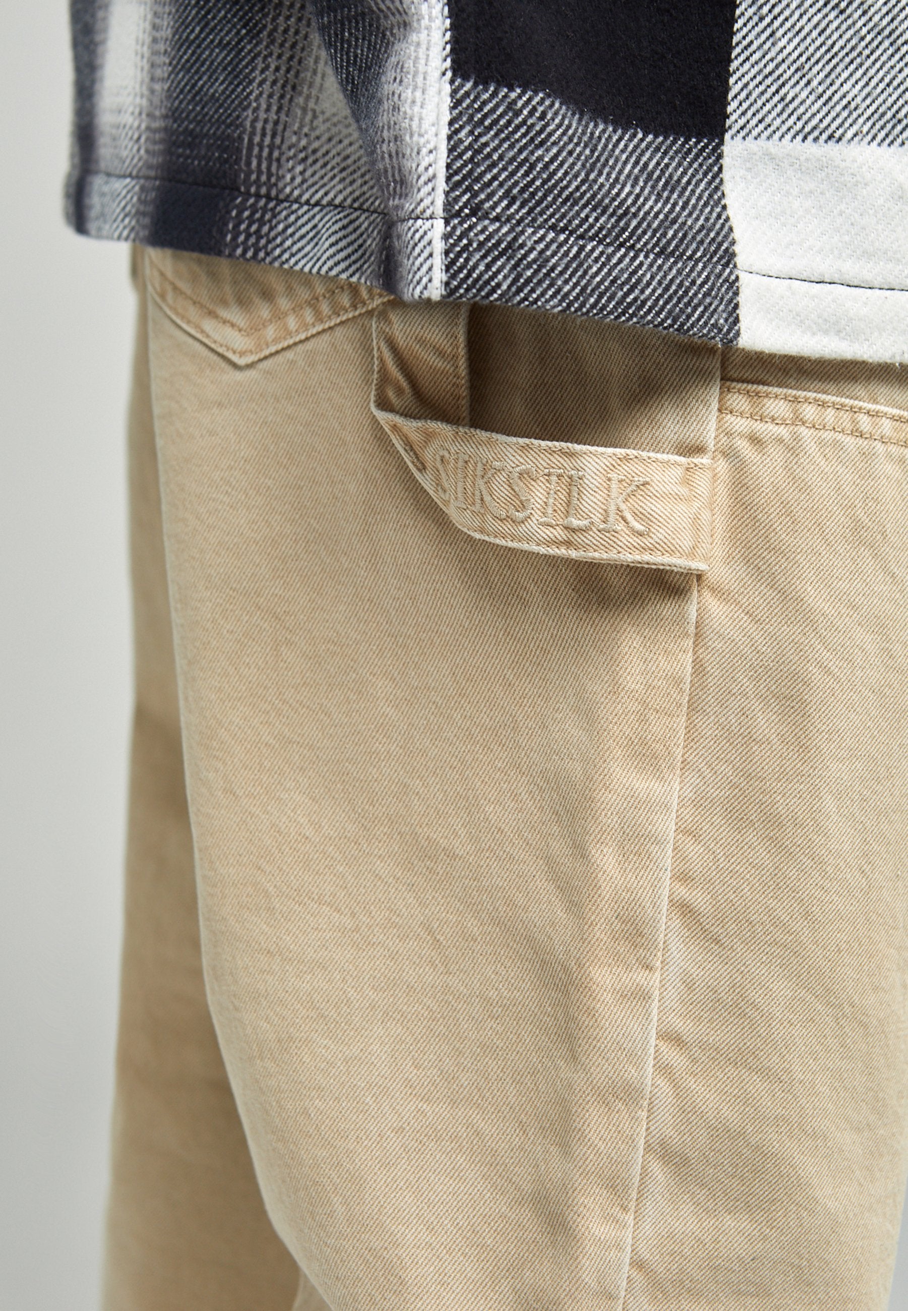 SIKSILK STRAIGHT FIT CARPENTER