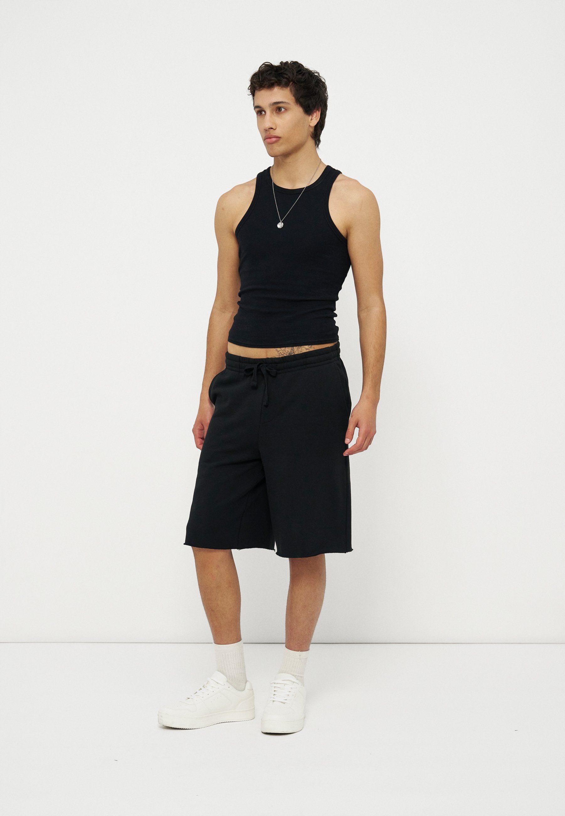 YOURTURN LONG PULL-ON SHORTS