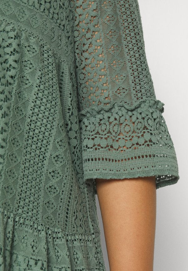 Vero Moda Curve VMHONEY TUNIC
