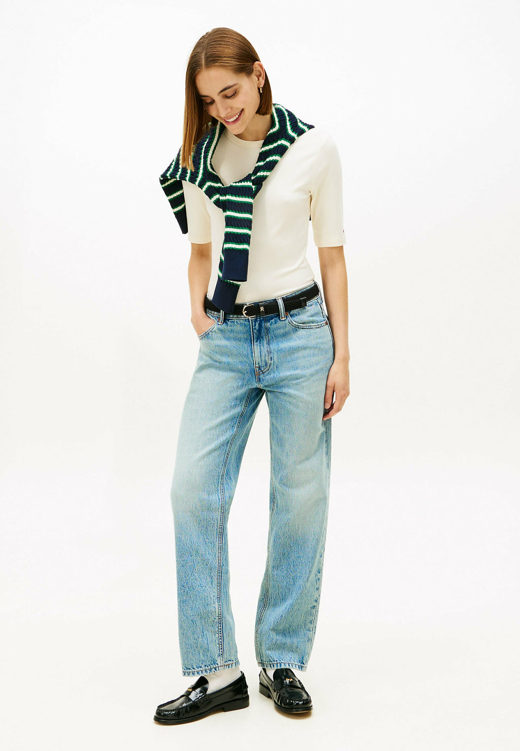 RIBBED SLIM HALF SLEEVE T-SHIRT Media 2