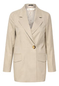 Beige maßgeschneiderter Blazer mit langen Ärmeln, breiten Revers, einer einzelnen braunen Knopfschließe und zwei vorderen Klapptaschen.