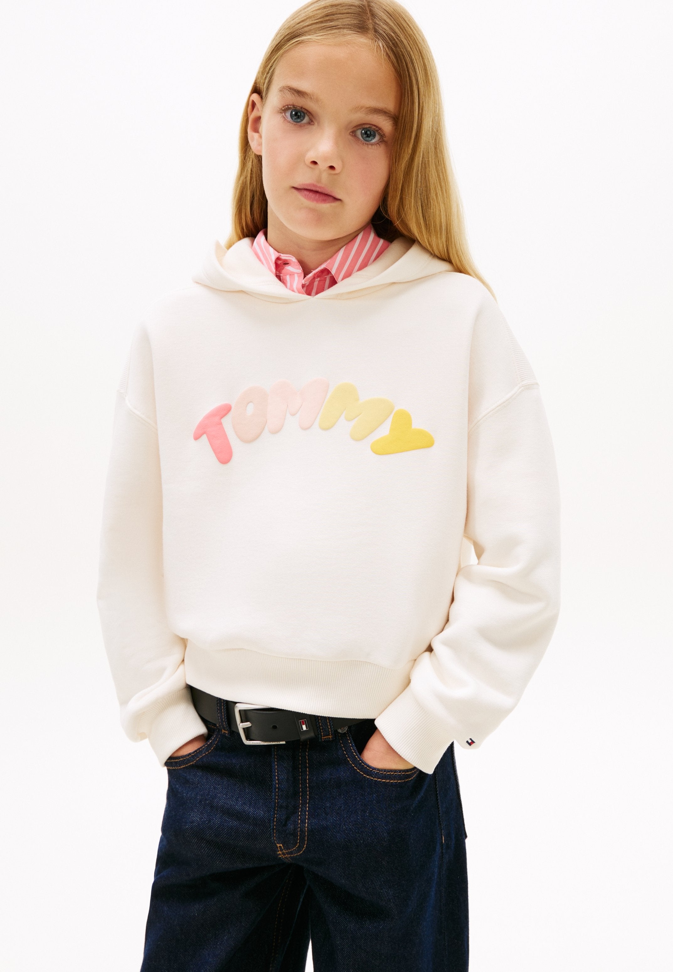 TEXTURED LOGO RELAXED HOODY Media 3