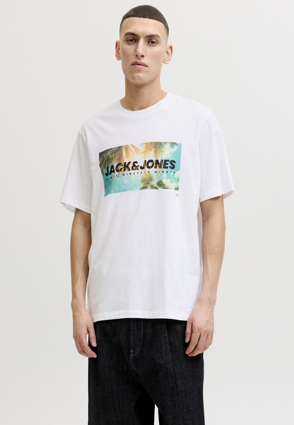 Jack & Jones JJINDIANA TEE CREW NECK - Print T-shirt - bright white