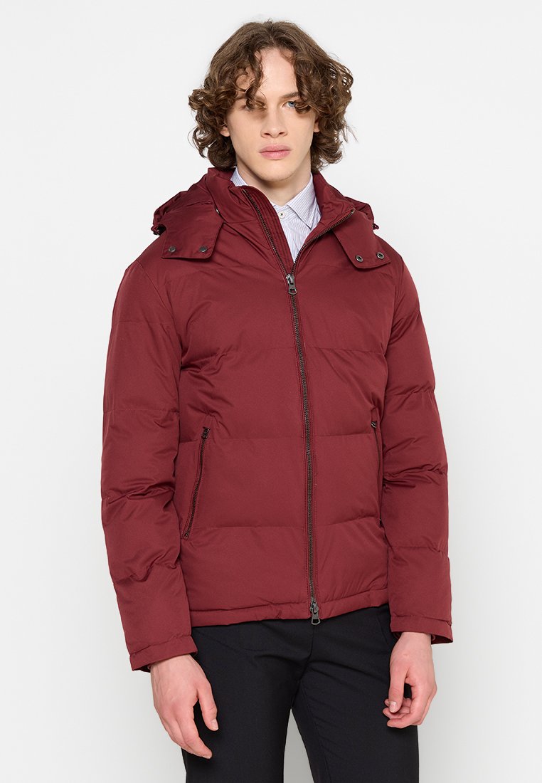 Hackett London