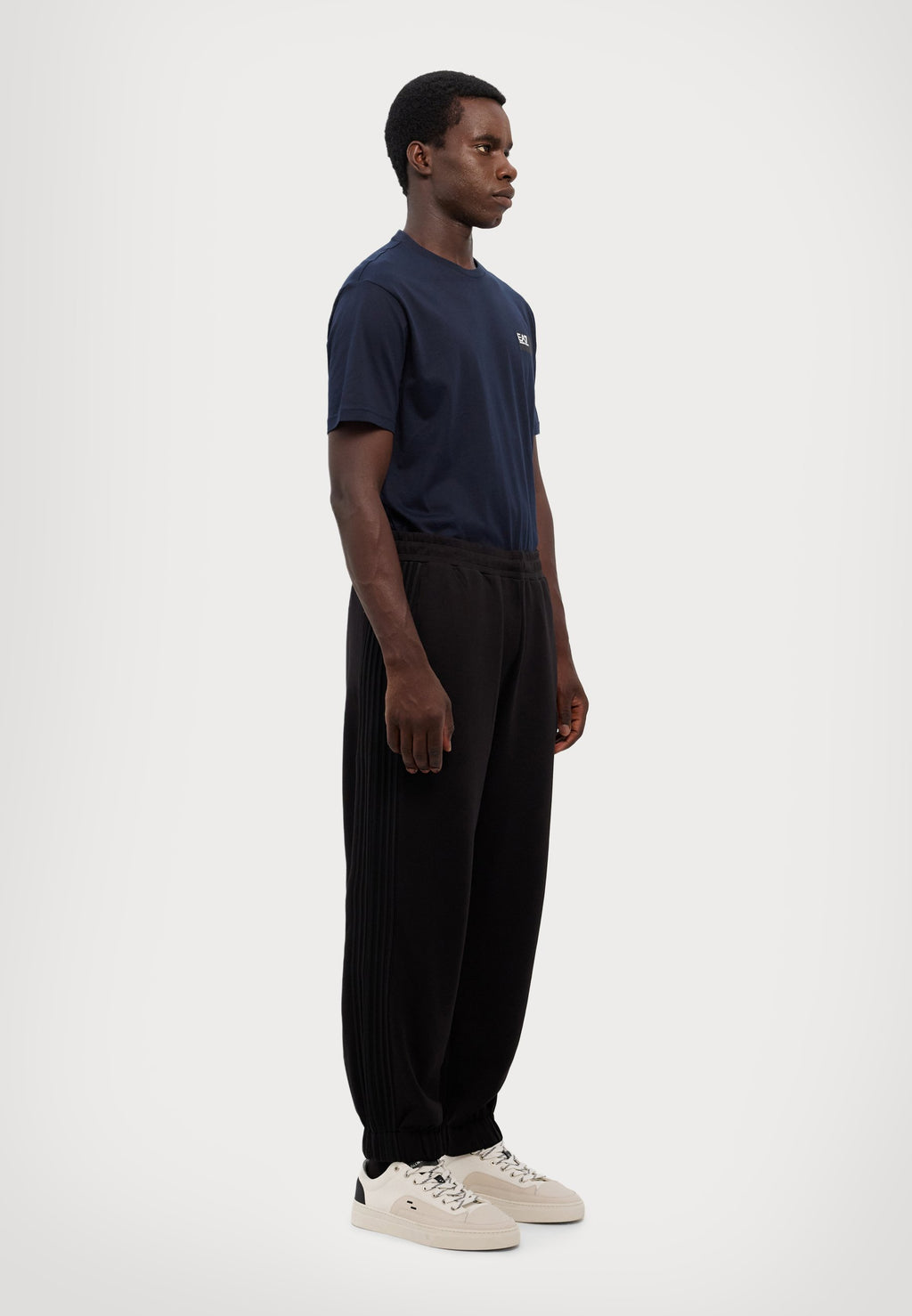 PANTALONI UNISEX Media 3