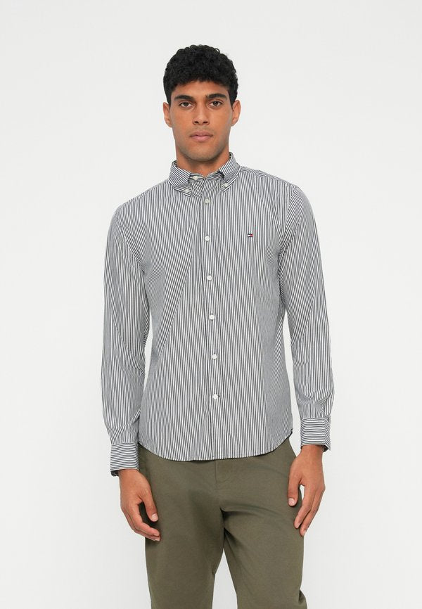Tommy Hilfiger TH FLEX REGULAR FIT STRIPE SHIRT - Shirt - black/white