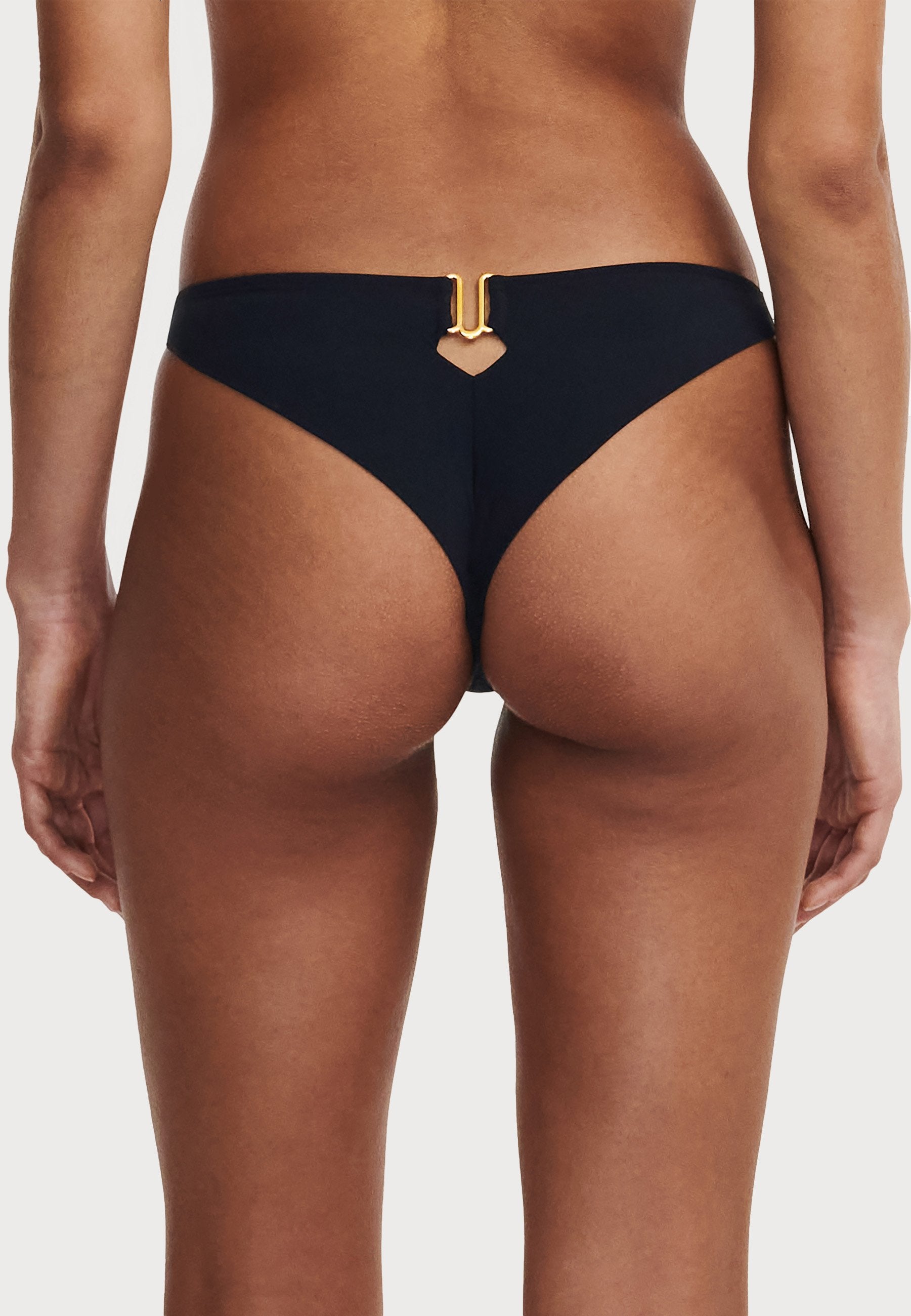 GLOW TANGA Media 4