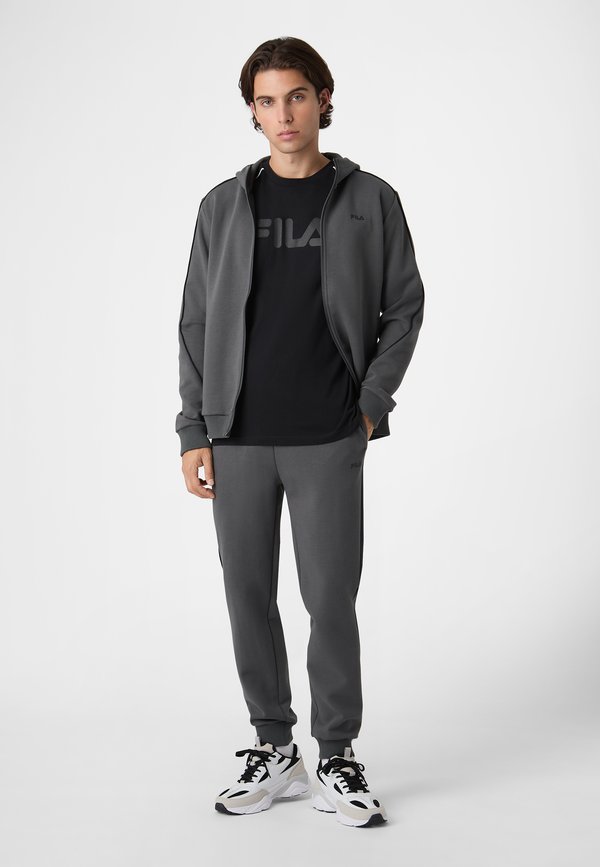 Fila RIVOLI