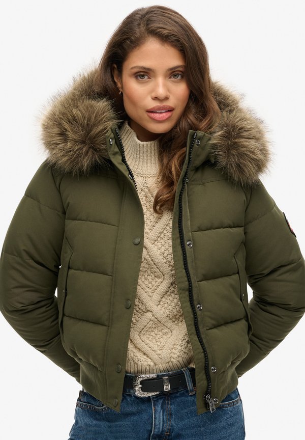 Superdry & Co EVEREST HOODED - Winter jacket - army khaki