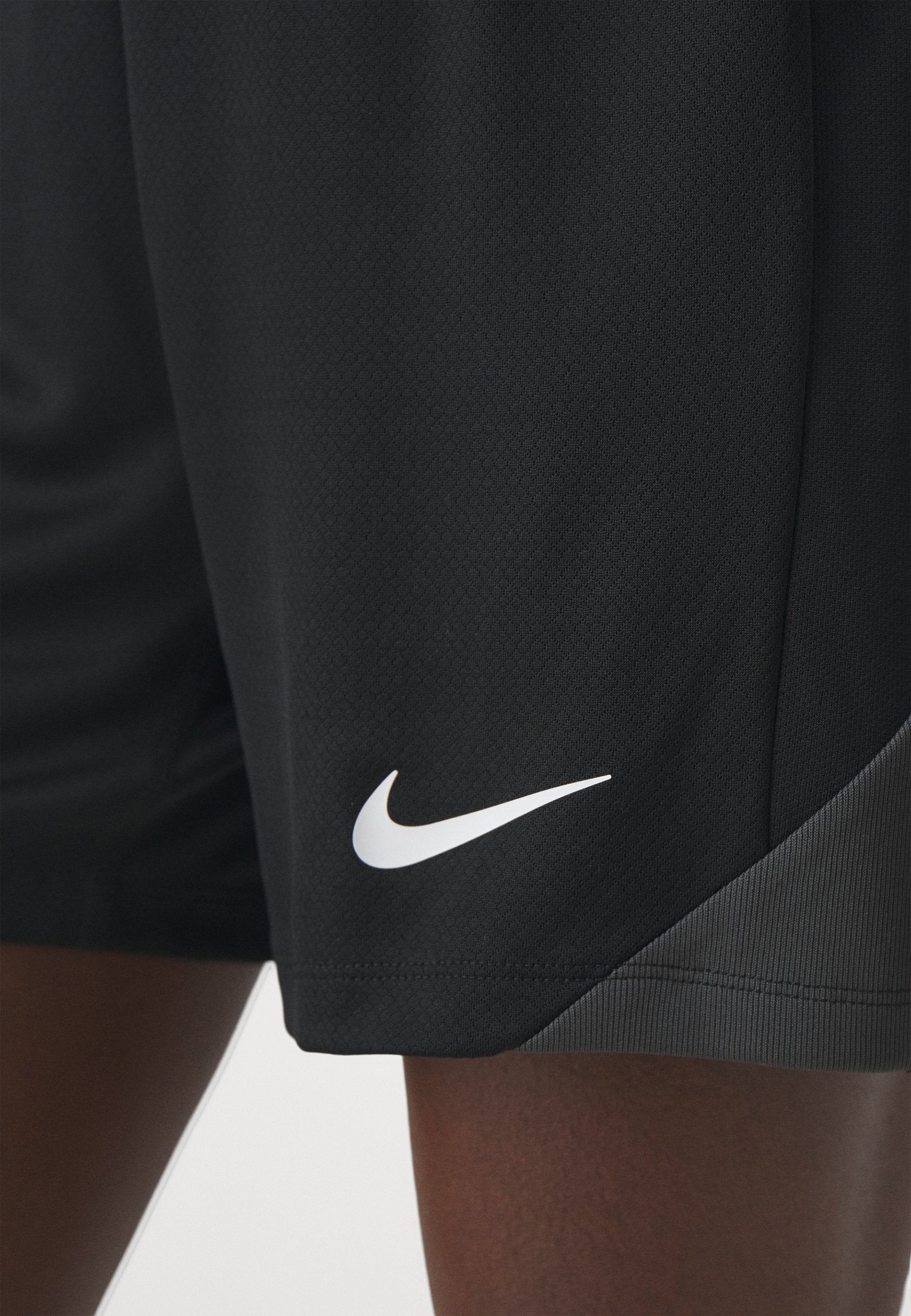 Nike Performance STRIKE SHORT