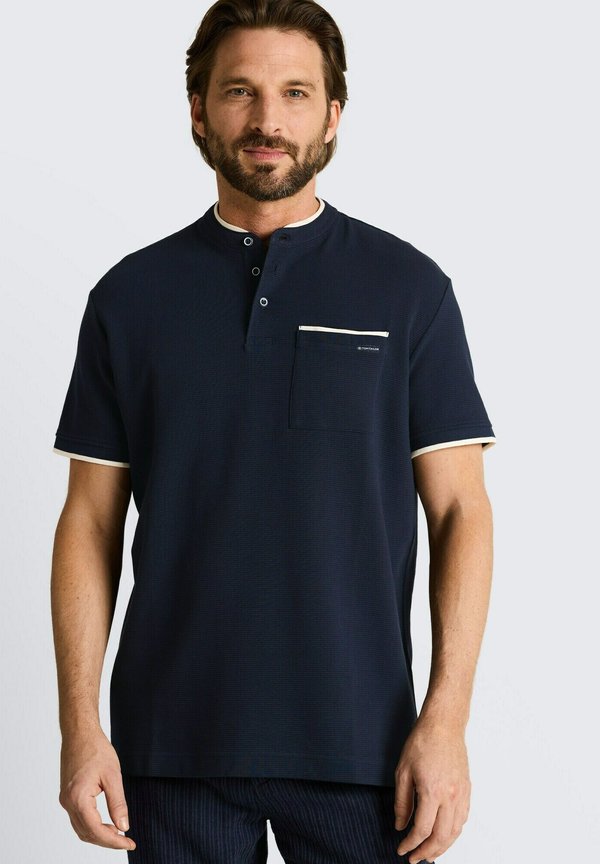 TOM TAILOR TOM TAILOR POLOSHIRTS POLOSHIRT MIT BRUSTTASCHE - Basic T-shirt - sky captain blue ottoman