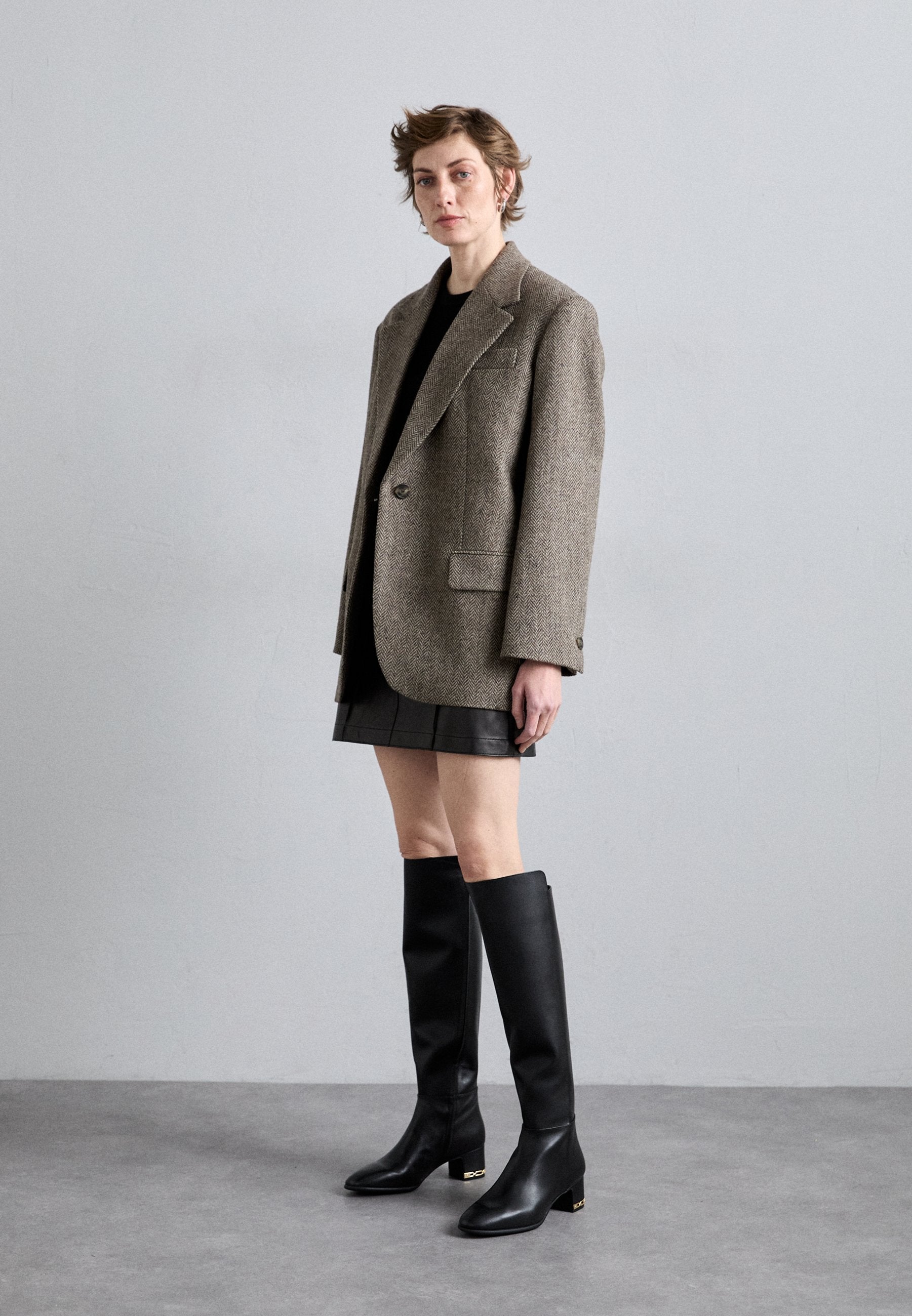 MICHAEL Michael Kors JUNE FLEX BOOT