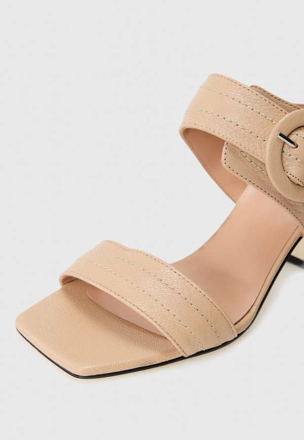Pollini