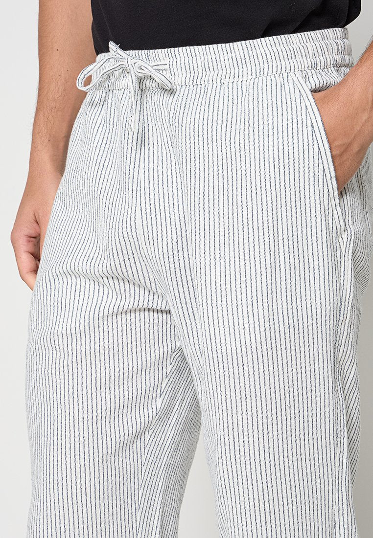 RELAXED FIT Media 4