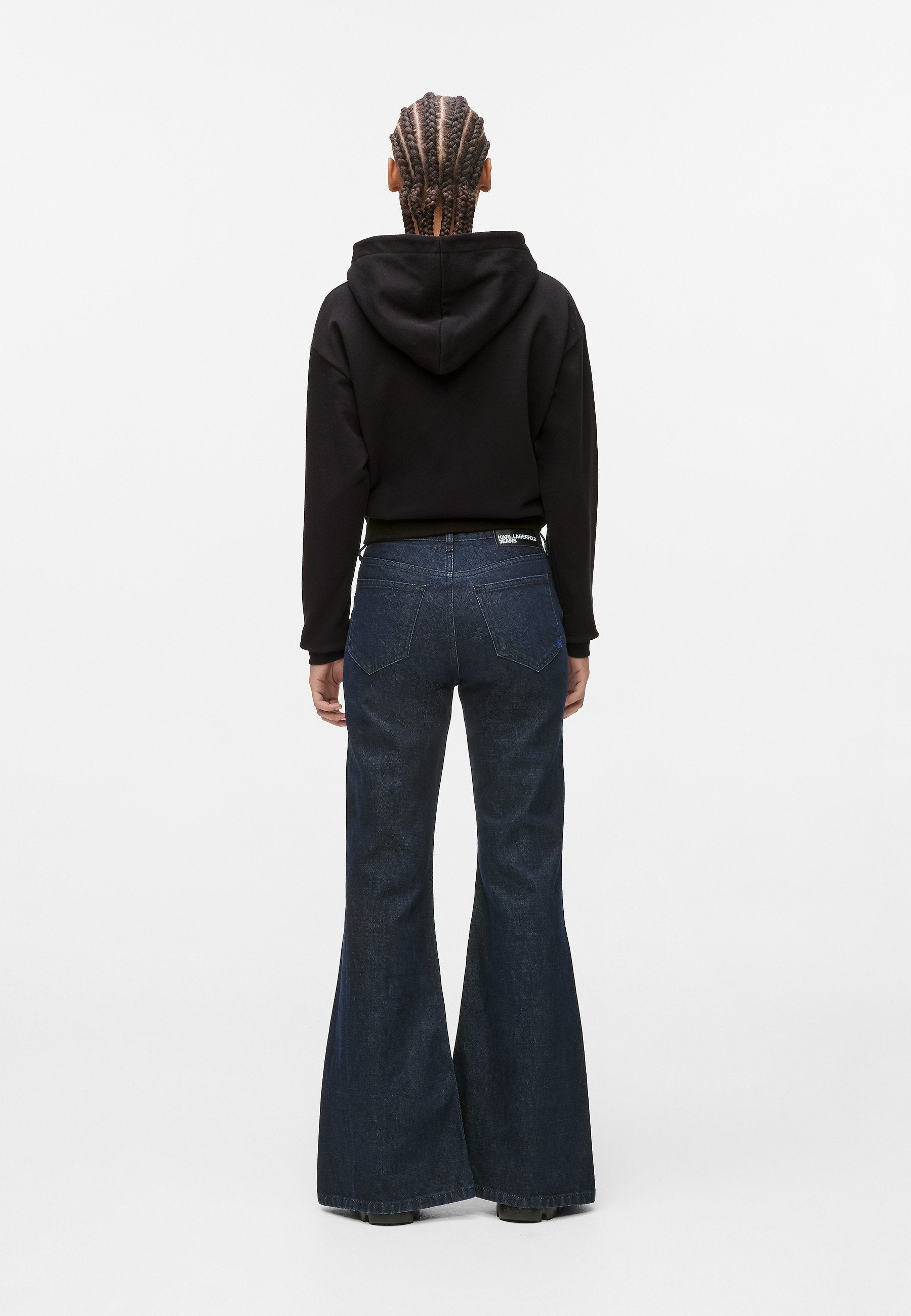 SPLIT-HEM FLARED Media 4