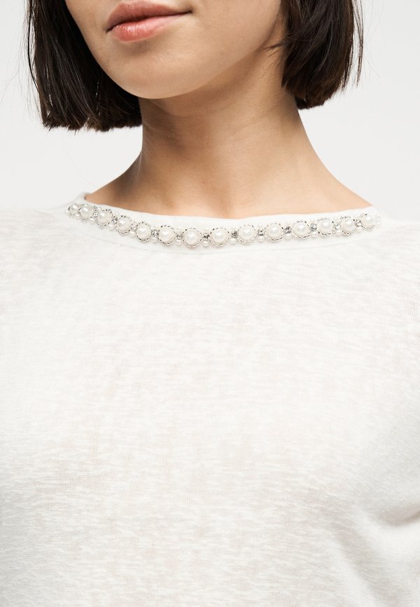 VILA VILACINE O NECK PEARL DETAIL