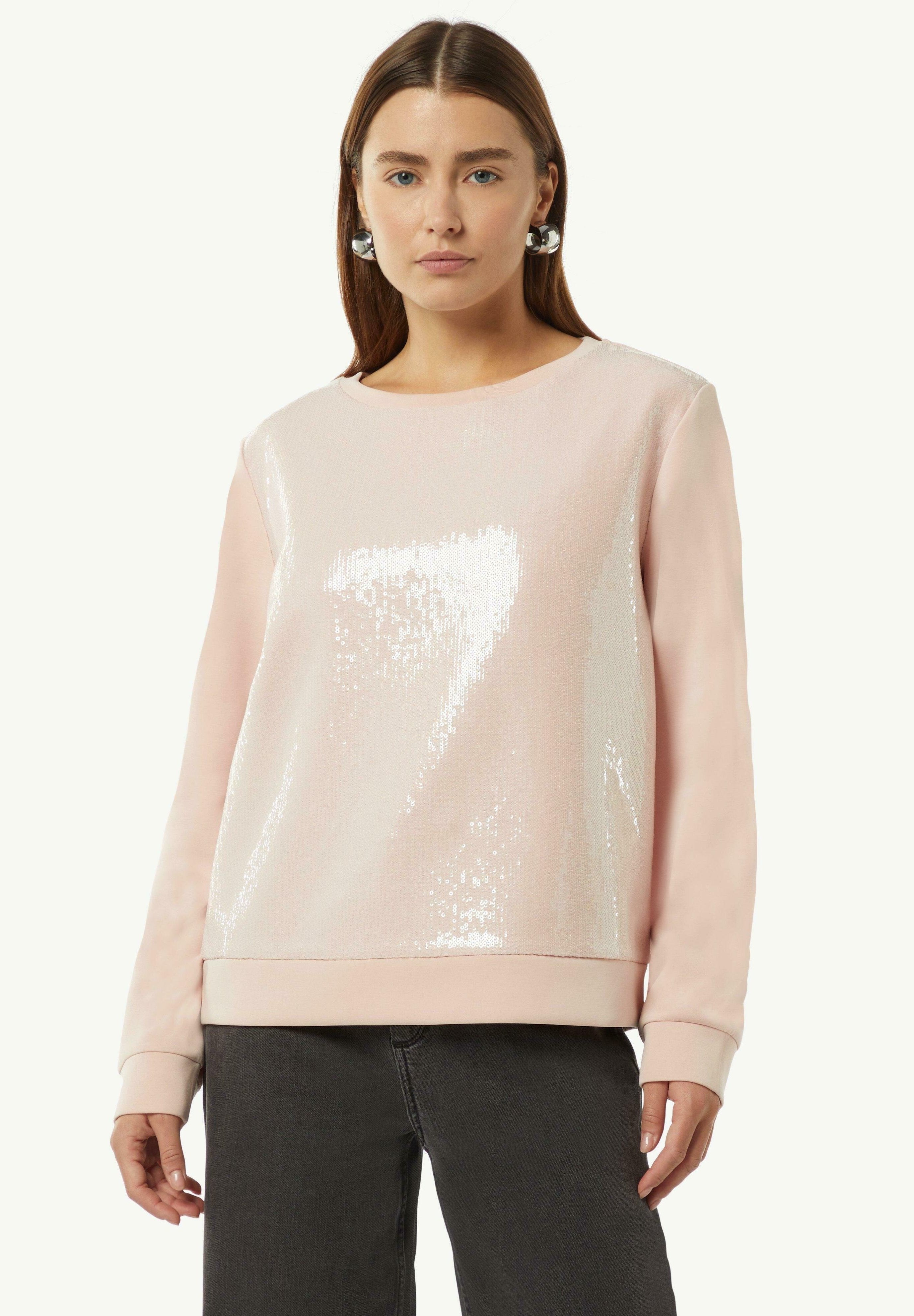 comma Sweatshirt Media 3