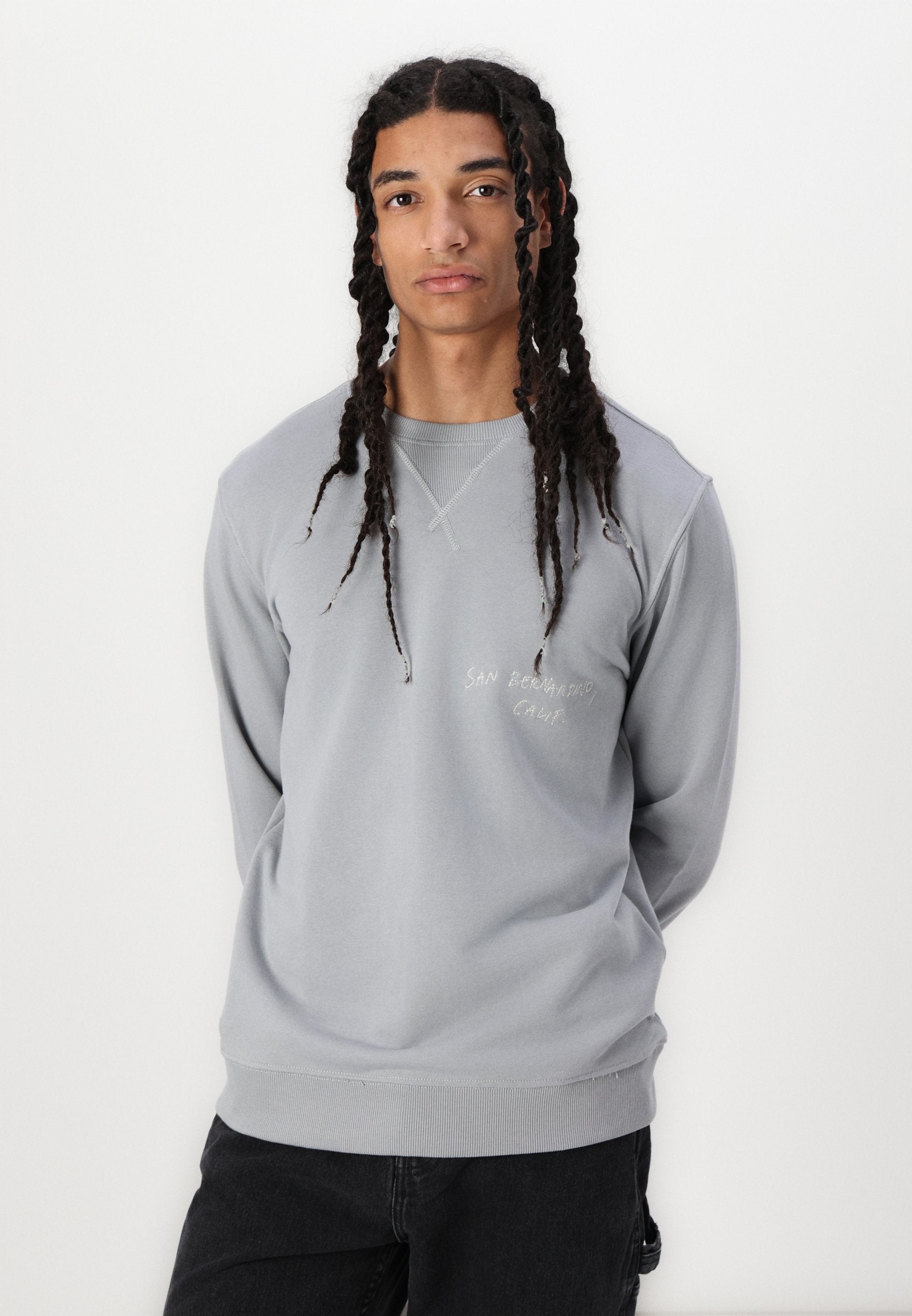 Regular fit ONSEDGE Mid waist Straight Media 5
