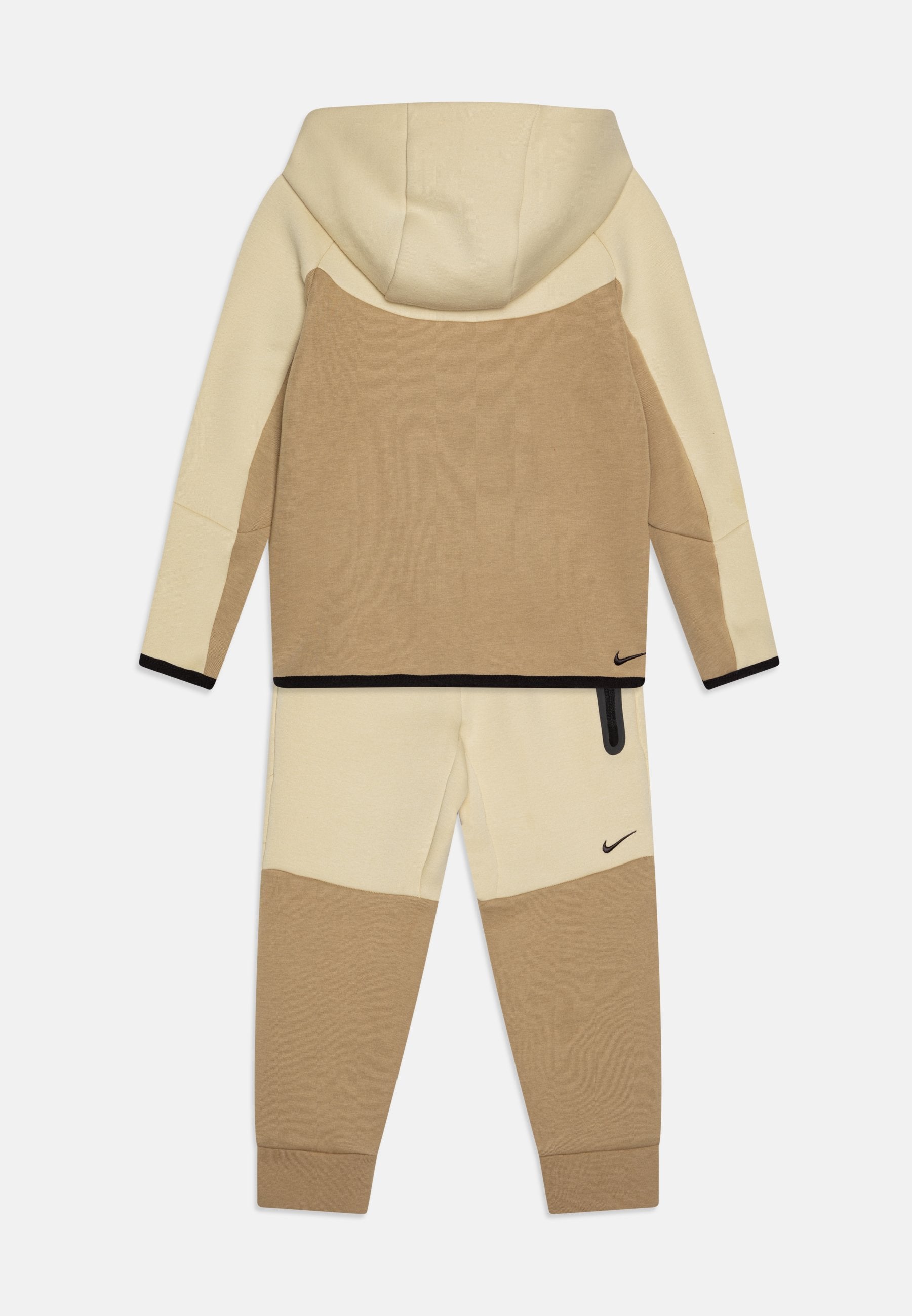 Nike Sportswear TECH SET UNISEX