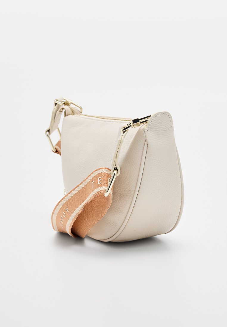Ted Baker ESSINA