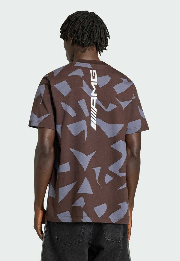 adidas Performance AMG CAMO SHORT SLEEVE - Print T-shirt - aurora coffee   aurora onix