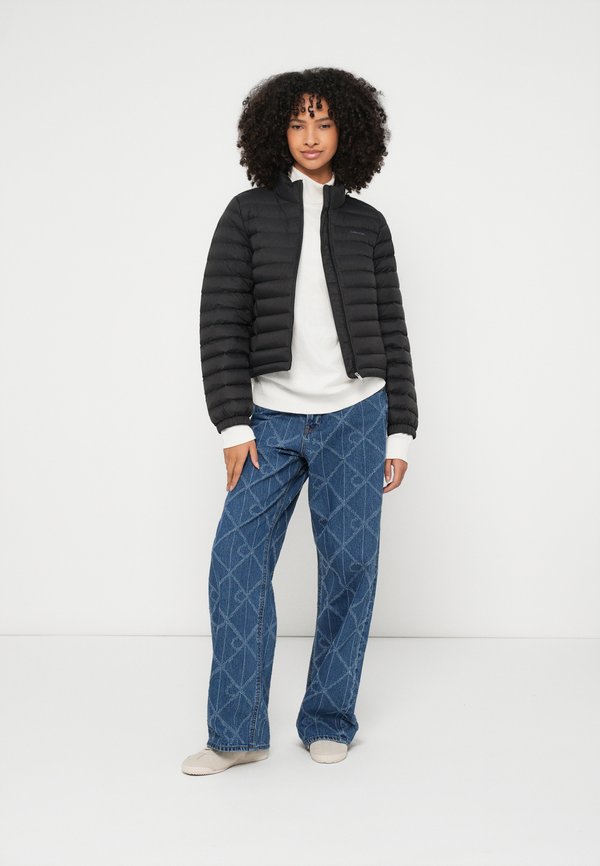 Calvin Klein ULTRA LIGHTWEIGHT PUFFER