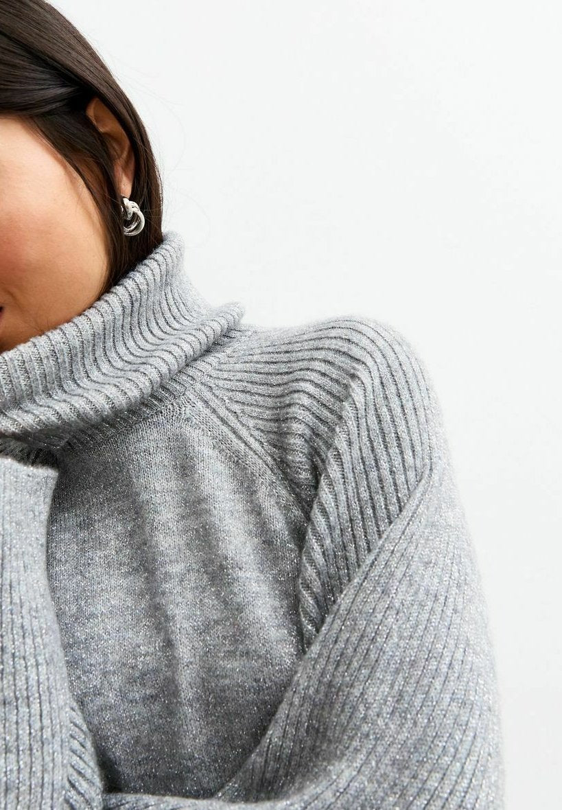 New Look SPARKLE ROLL NECK
