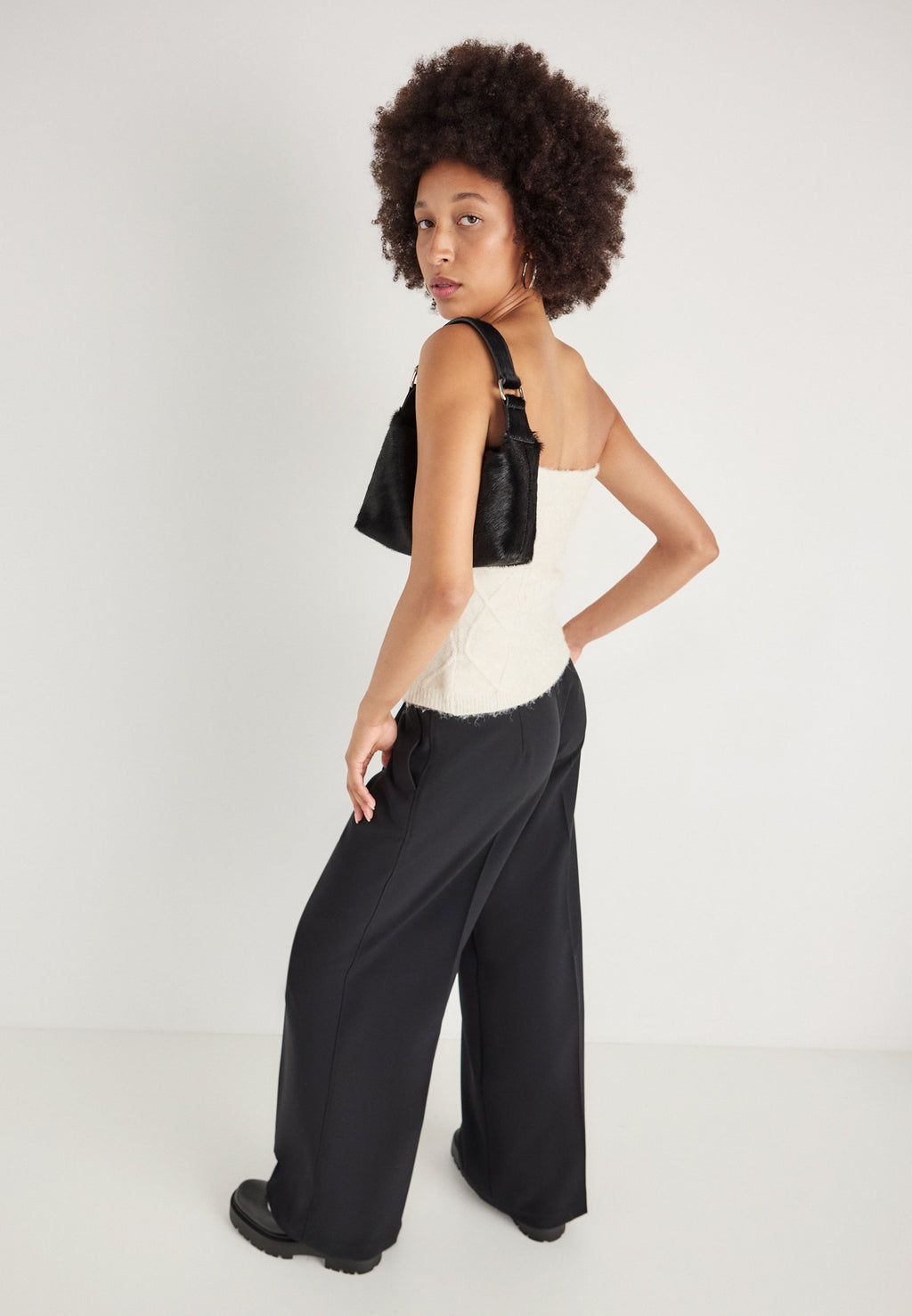 Gina Tricot CABLE KNITTED TUBE