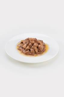 Nassfutter Katze mit Kalb & Pute in Sauce Dein Bestes