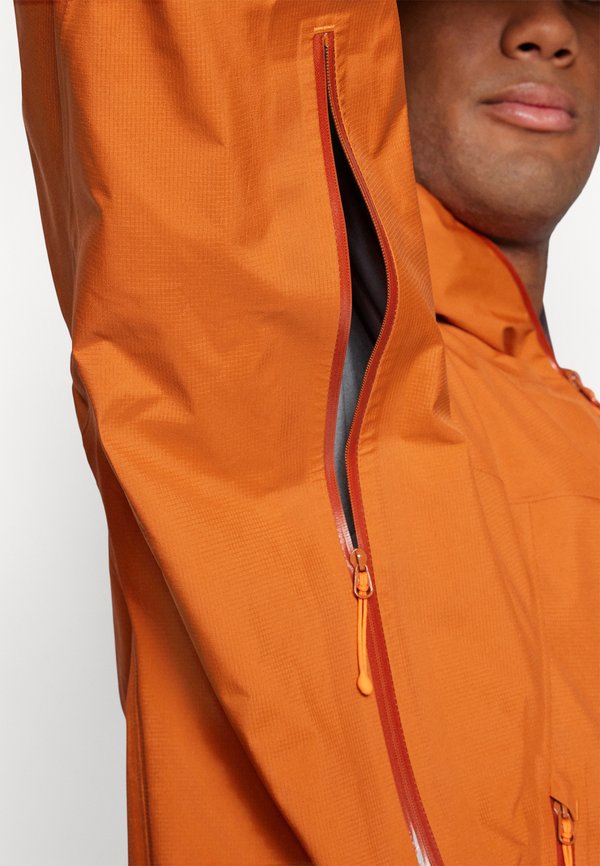 Berghaus SUMMIT SEEKER
