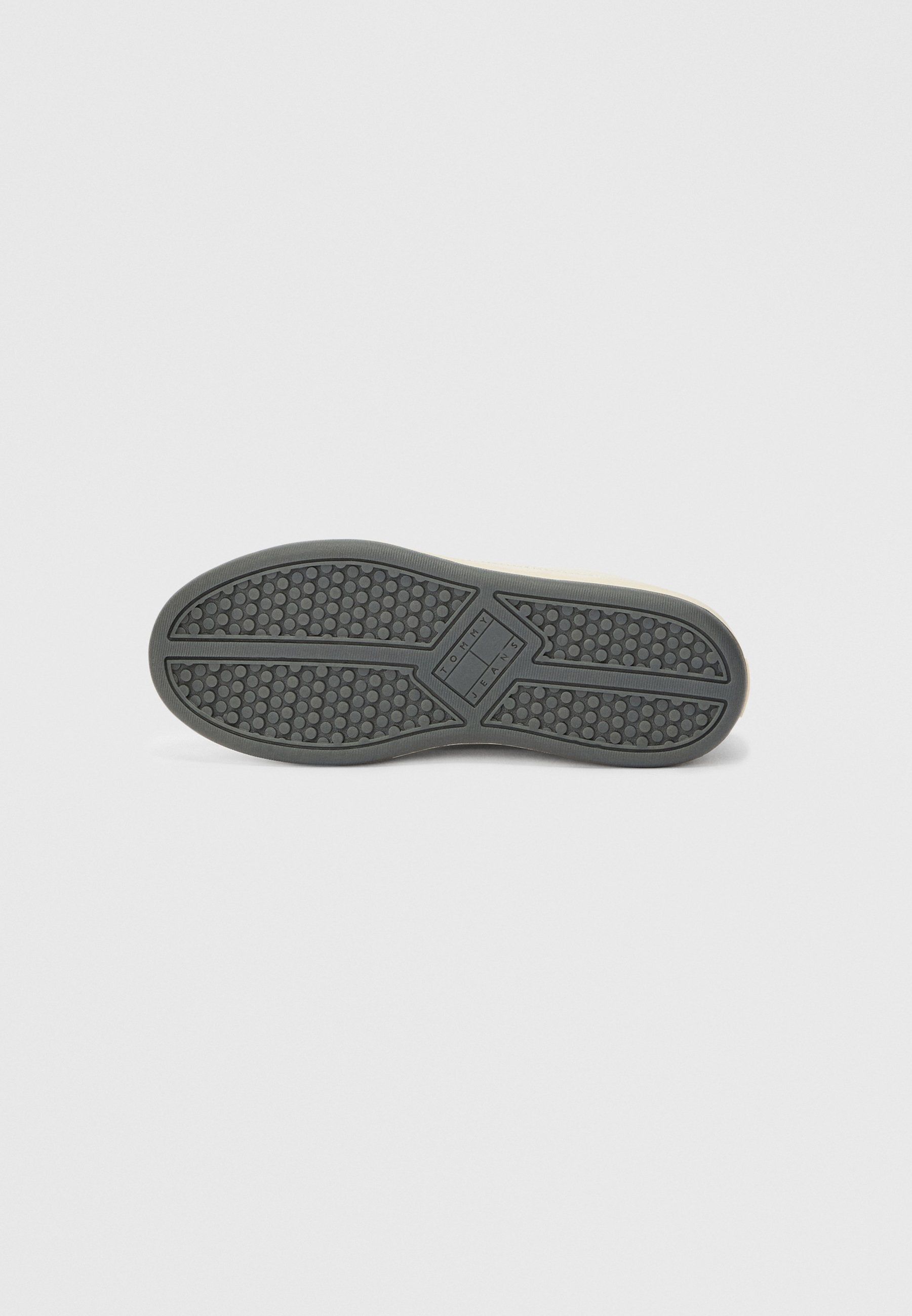 Tommy Jeans ARCHIVE COURT COW PRINT LEATHER TRAINERS