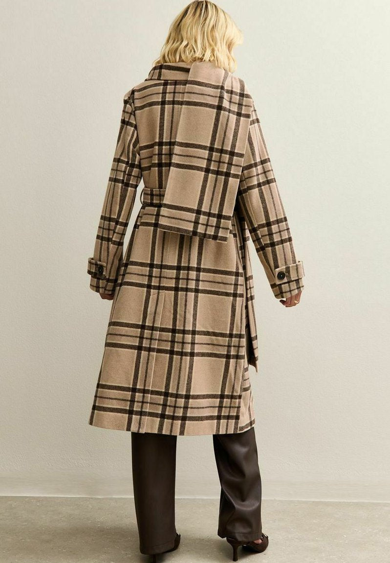 New Look CHECKED COLLARED MATCHING SCARF