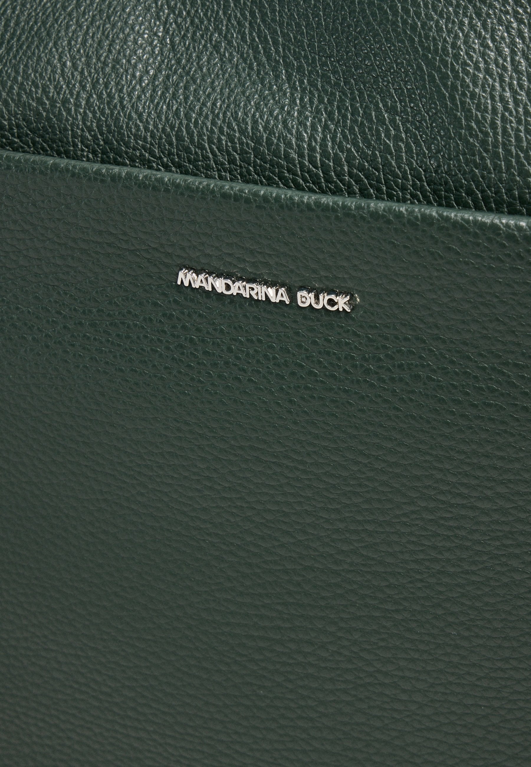 Mandarina Duck
