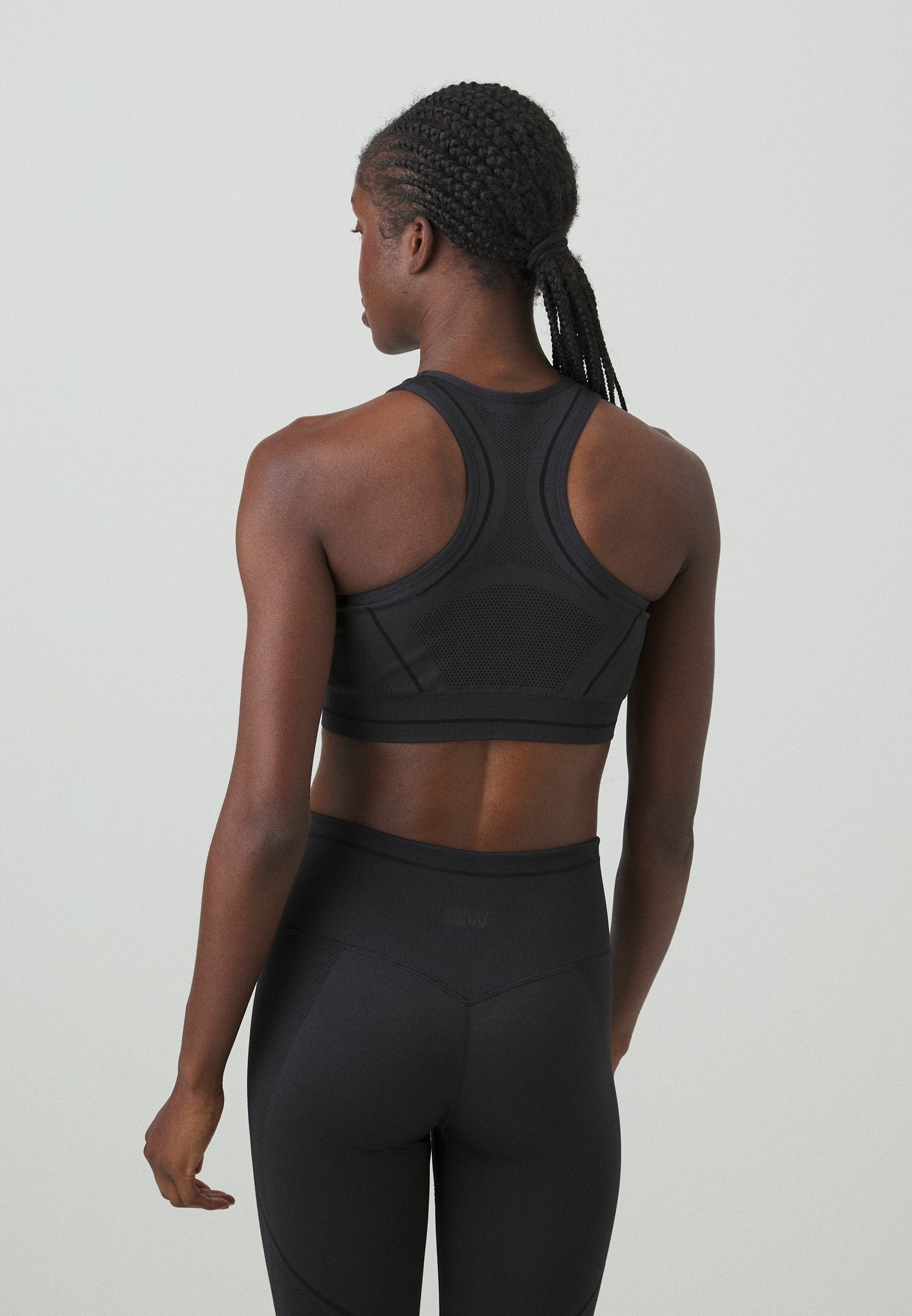 ICANIWILL ENDURANCE SEAMLESS BRA