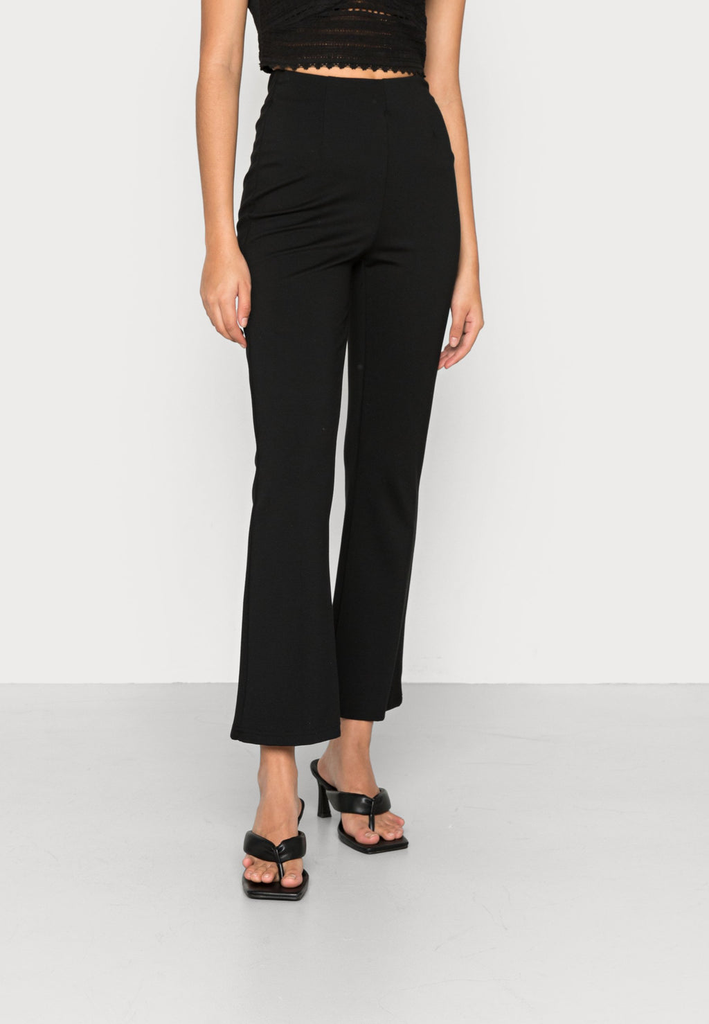 ONLJOLIN VIKA KICK PANT Media 3