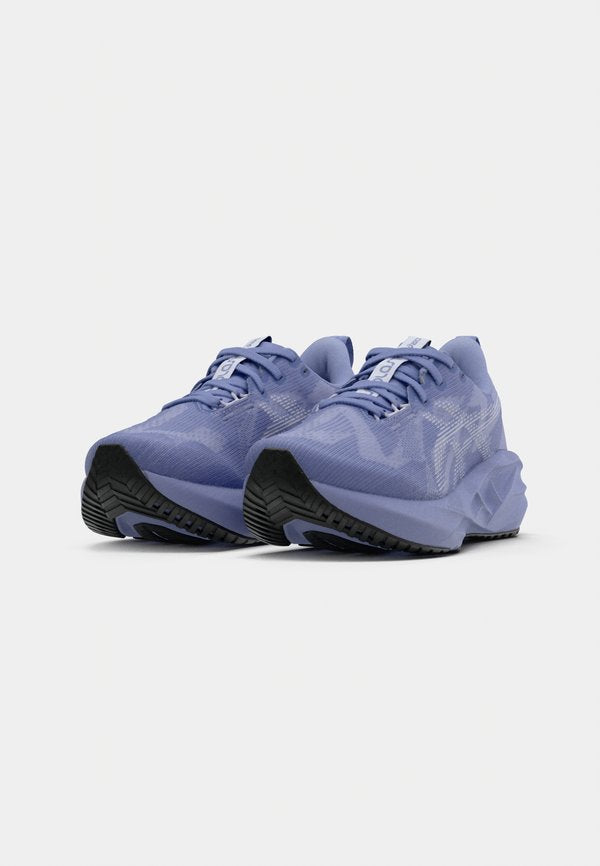 ASICS NOVABLAST 5