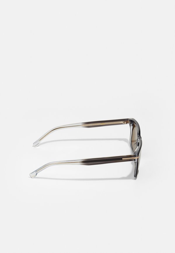BOSS UNISEX