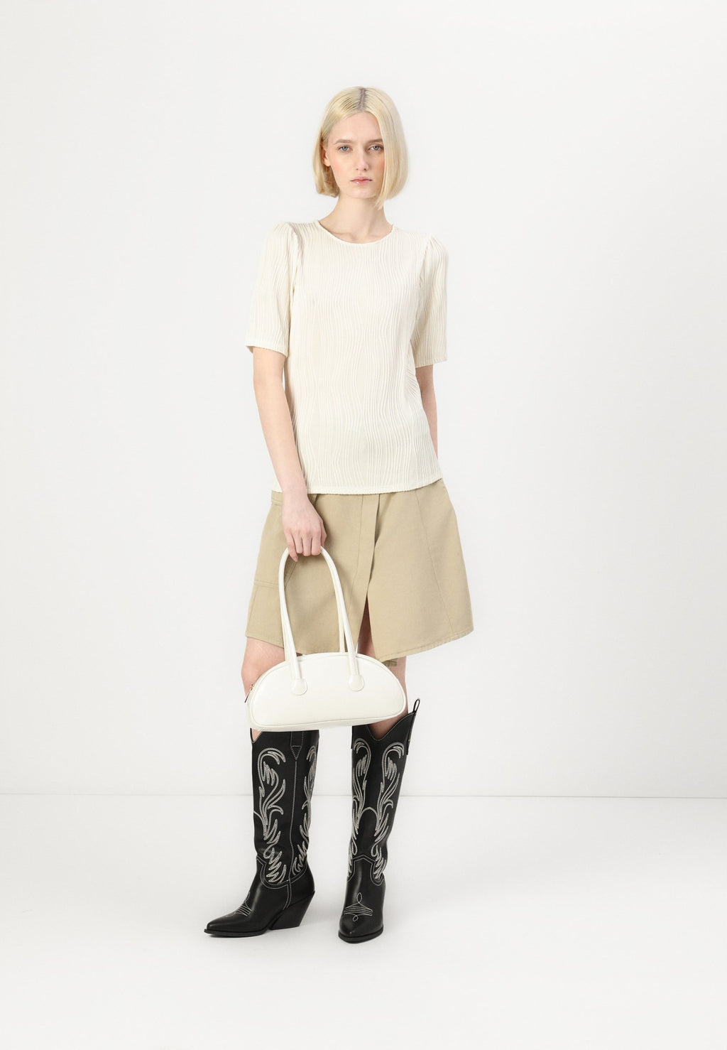 VILA Short Sleeved Round neck