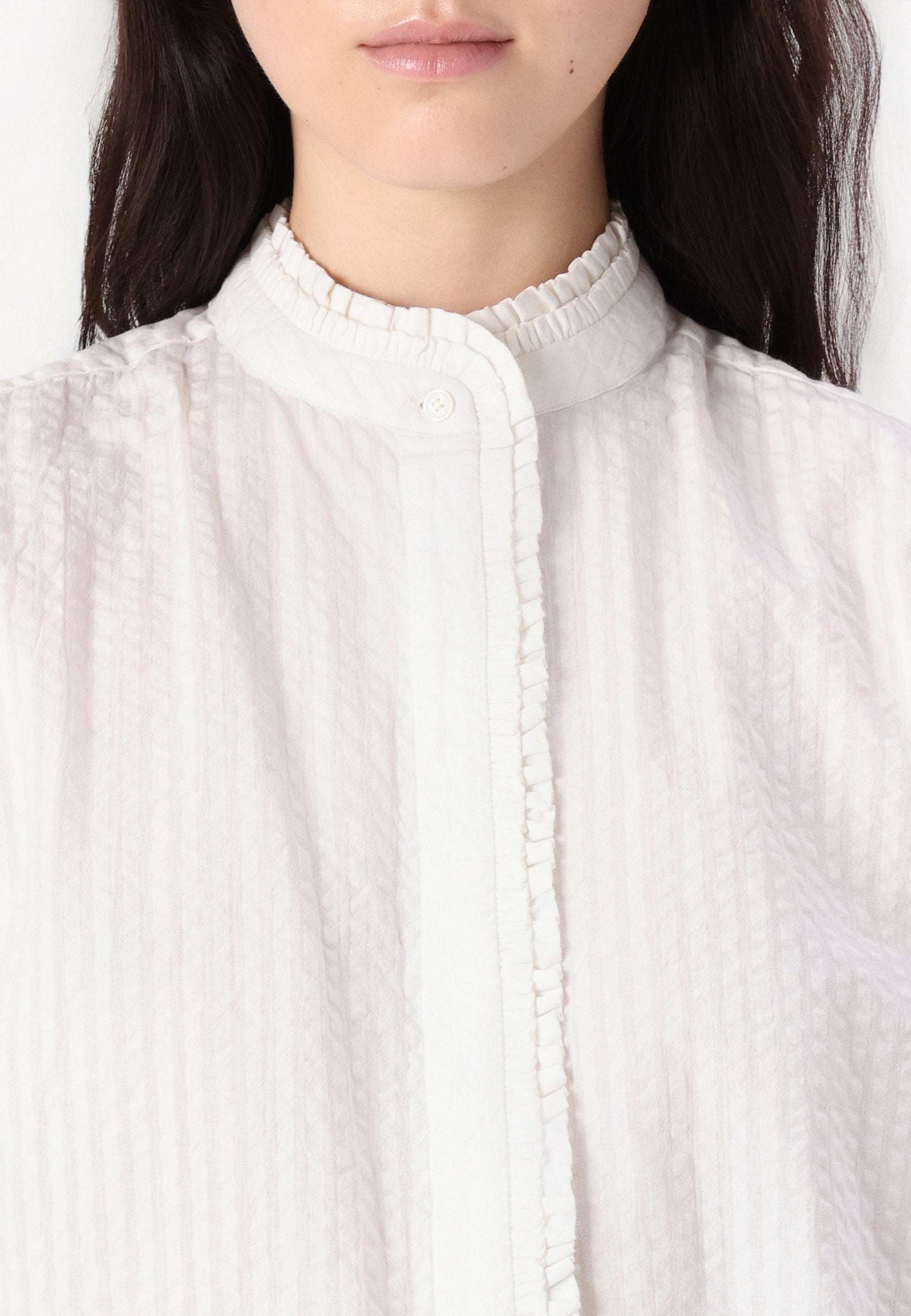RUFFLE SHIRT Media 6