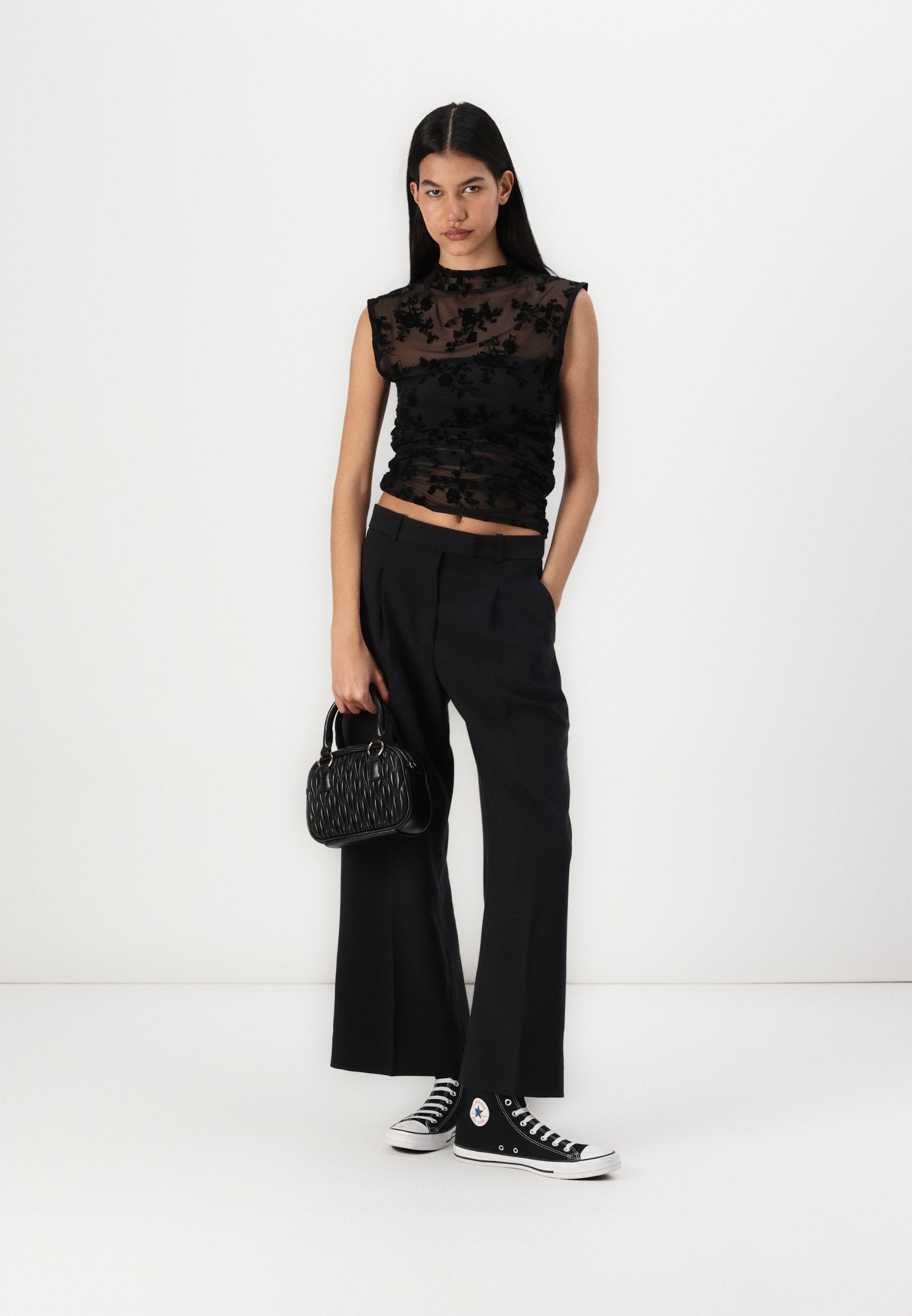 Abercrombie & Fitch A&F Harper Tailored Ultra Wide Leg Pant