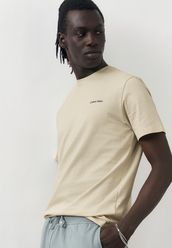Calvin Klein LOGO CREWNECK TEE
