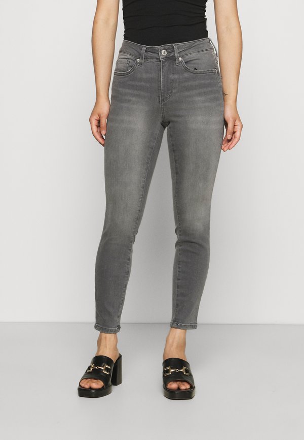 Vero Moda Petite VMTERESA