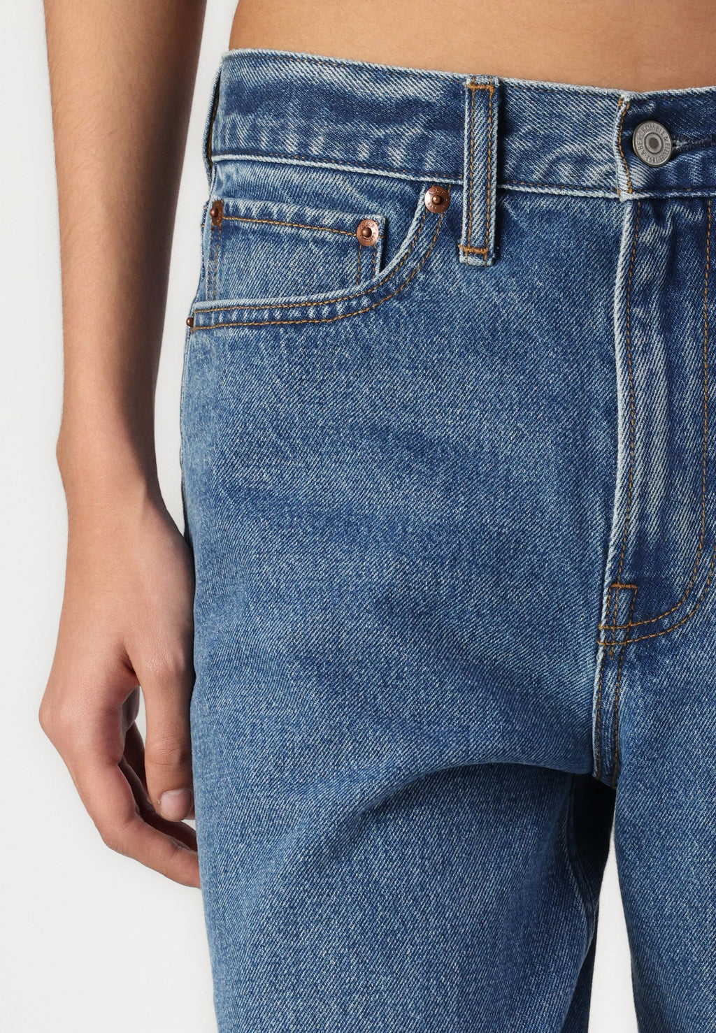Abercrombie & Fitch Mid-rise slouchy jeans
