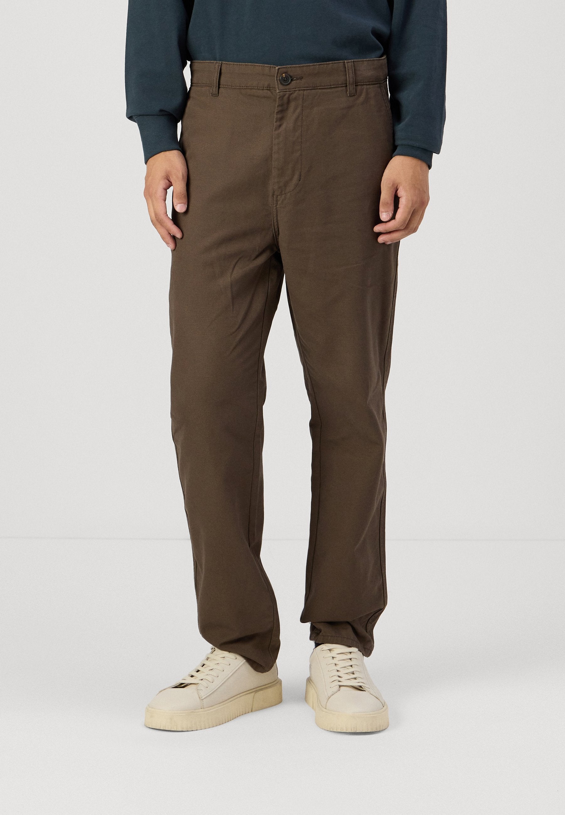 ONSLOU TAPER PANT Media 3