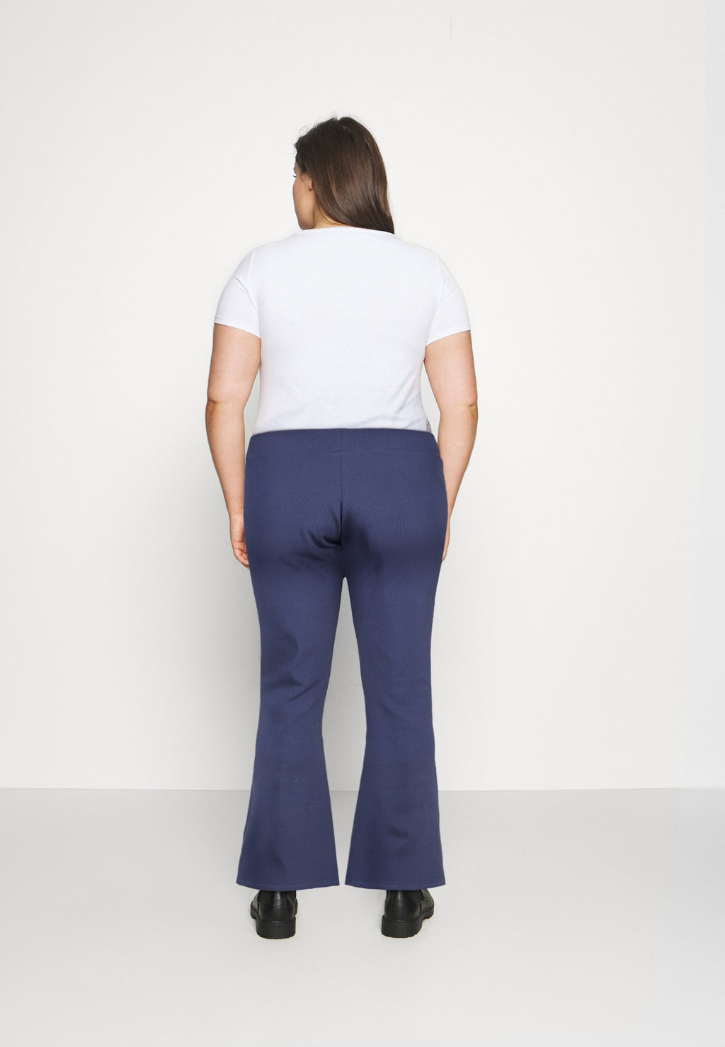 NU-IN HIGH WAIST FLARE LEGGINGS