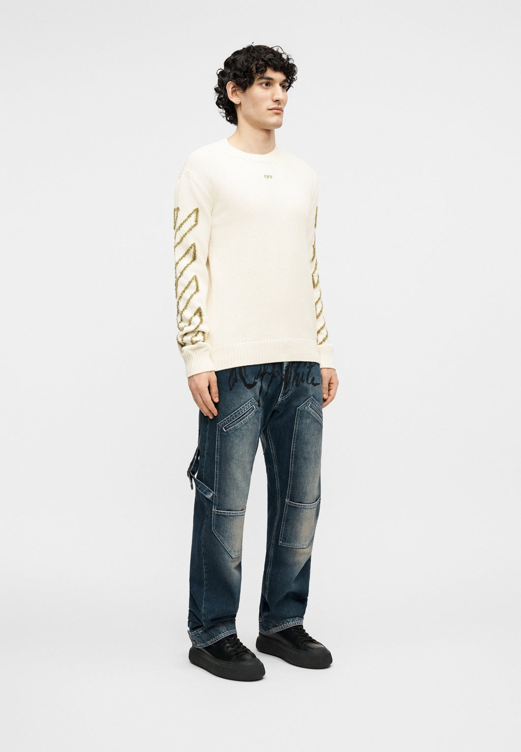 OFF-WHITE DIAG OUTLINE CREW NECK