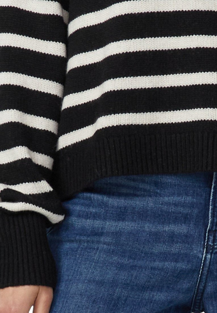 s.Oliver Strickpullover Media 6